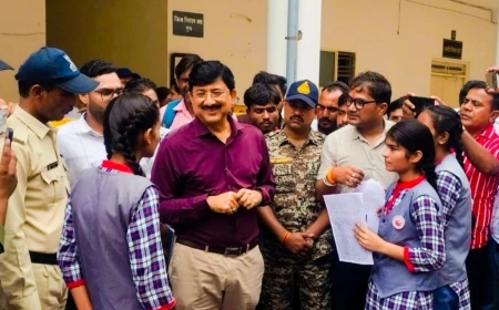 धरनावदा स्कूल में छात्राओं के विरोध का असर, प्रभारी प्राचार्य ममता सोनी पद से हटाईं; गिरिराज प्रसाद जांगिड़ नए प्रभारी