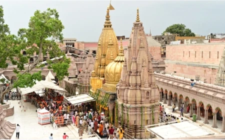 काशी विश्वनाथ मंदिर में सावन का रिकॉर्ड: 19 दिनों में 53 लाख से ज्यादा श्रद्धालुओं ने किए दर्शन, 80 लाख तक पहुंचने का अनुमान
