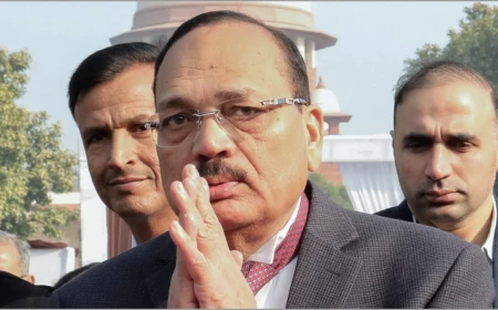 NLSIU में भी सीजेआई सूर्यकांत और बीसीआई चेयरमैन का विरोध, दीक्षांत समारोह में शामिल होने पर छात्रों ने जताई आपत्ति