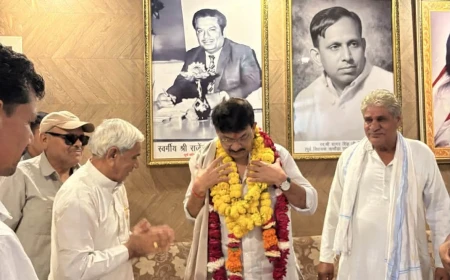 पूर्व मंत्री महेंद्र सिंह सिसोदिया से मीना समाज के प्रतिनिधिमंडल ने की सौजन्य भेंट, डकैती कांड के खुलासे पर जताया आभार