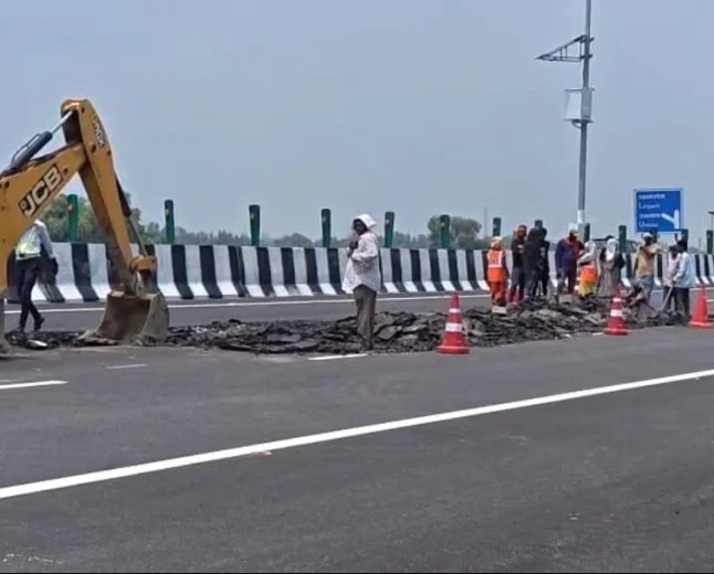 कानपुर-लखनऊ एक्सप्रेसवे की गुणवत्ता पर सवाल, हाईटेक तकनीक के बावजूद सड़क धंसी; मानवीय निगरानी पर उठे सवाल
