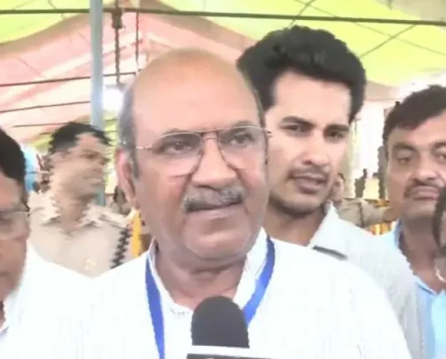 दतिया उपचुनाव में कांग्रेस की बड़ी जीत, घनश्याम सिंह ने भाजपा के आशुतोष तिवारी को 6,016 वोटों से हराया