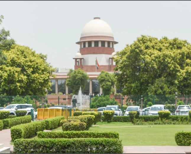 आसाराम को सुप्रीम कोर्ट से आंशिक राहत, अंतरिम जमानत से इनकार; निजी केयरटेकर रखने की अनुमति