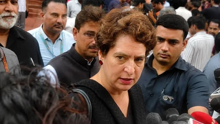 प्रियंका गांधी ने महिला सुरक्षा पर जताई चिंता, कहा- सड़कों पर सुरक्षा नहीं तो बड़ी-बड़ी योजनाओं का क्या फायदा?