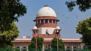 थानों में जब्त वाहनों को जर्जर होने से पहले मालिकों को सौंपें, सुप्रीम कोर्ट का अहम निर्देश