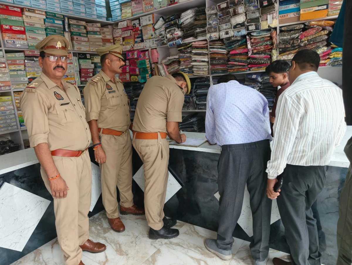 हाथरस: मुरसान क्षेत्र में बाल भिक्षावृत्ति और बालश्रम रोकथाम को लेकर चलाया जागरूकता अभियान