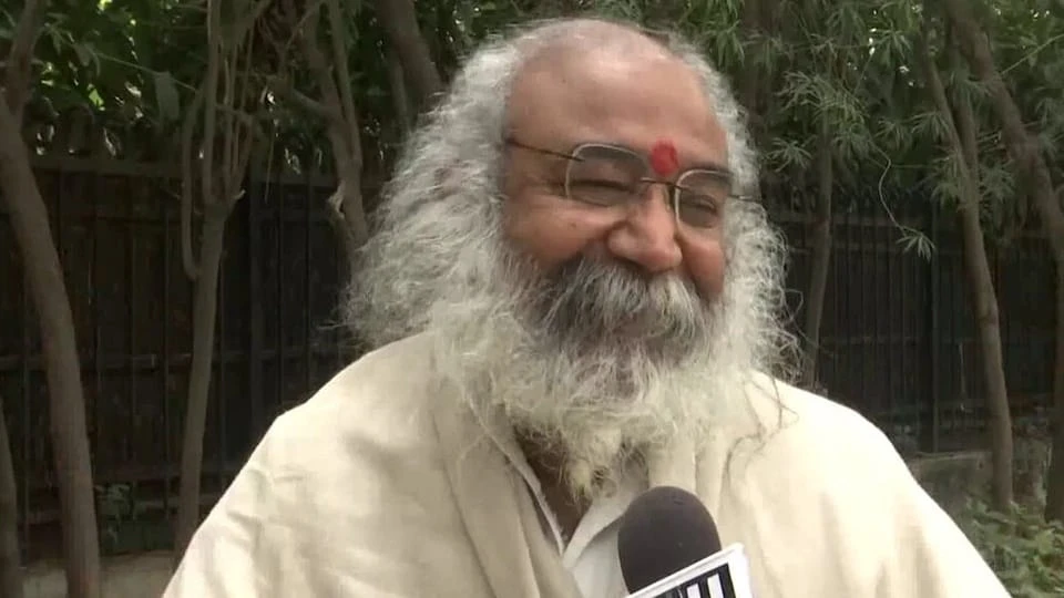 बम और रॉकेट लॉन्चर से हमले की धमकी, आचार्य प्रमोद कृष्णम को मिला ऑडियो संदेश; पुलिस जांच में जुटी