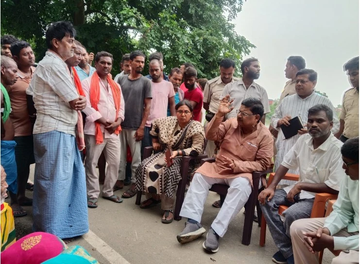 GOVERNMENT MUST DECLARE BARAHARA AND SHAHPUR AS FLOOD AFFECTED:MP
