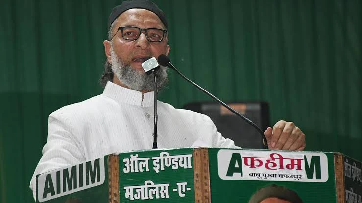 एसआईआर विवाद: असदुद्दीन ओवैसी ने चुनाव आयोग की निर्णय प्रक्रिया पर उठाए सवाल, पूछा- फैसले किस बहुमत से लिए गए?