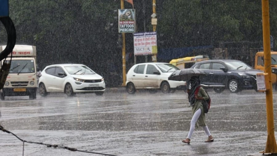 इंदौर: अगस्त के सूखे के बाद जन्माष्टमी पर रातभर राहत की फुहारें, 25 दिन में चाहिए 18 इंच बारिश