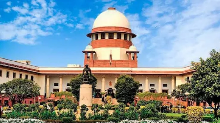 सुप्रीम कोर्ट पहुंचा चुनाव आयोग विवाद, सीईसी ज्ञानेश कुमार पर एकतरफा फैसलों के आरोप; याचिका में उठे ये सवाल