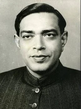 INDIA TODAY AND THE ABSENCE OF POET DINKAR
