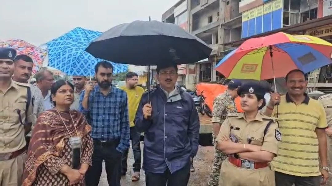 अगले 48 घंटे में भारी बारिश की संभावना, जिला प्रशासन ने जारी की एडवाइजरी
