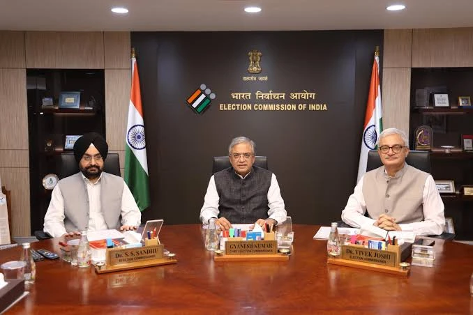 EC Clarifies SIR Decisions Were Unanimous, Eases Process for Voters Receiving Notices