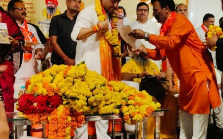 गुना में संस्कार भवन के लिए भूमि आवंटन की मांग, औदीच्य ब्राह्मण समाज ने सिंधिया से कलेक्टर को निर्देश देने का किया आग्रह