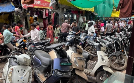 गुना के सदर बाजार में जाम और अतिक्रमण से हालात बेहाल, पार्किंग व्यवस्था पर उठे सवाल