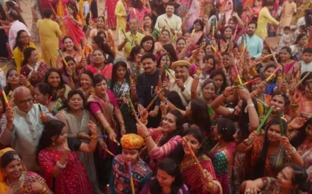 भोपाल: गरबा पंडालों में धार्मिक स्वरूप बनाए रखने की मांग, पंचगव्य से प्रवेश और दुर्गा प्रतिमा स्थापित करने की अपील