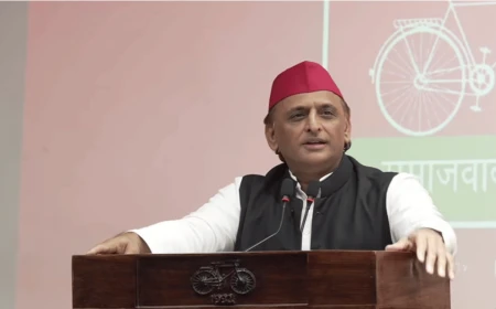 यूपी: अखिलेश ने सीएम योगी पर तंज कसते हुए दिखाया वीडियो, बोले- हरे और लाल रंग मिलकर सपा का झंडा बन जाएंगे