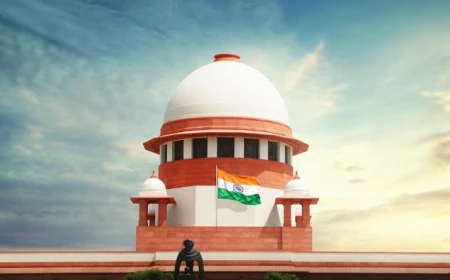 सुप्रीम कोर्ट ने निर्माण श्रमिकों की सुरक्षा पर मांगा जवाब, गुरुग्राम हादसे की जांच और मुआवजे की भी मांग