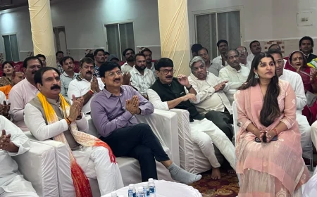 पूर्व केंद्रीय मंत्री माधवराव सिंधिया की पुण्यतिथि पर भजन संध्या, जनप्रतिनिधियों ने अर्पित की श्रद्धांजलि