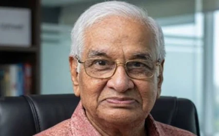 महाराष्ट्र यूसीसी समिति में विवाद? पूर्व जस्टिस आरसी चव्हाण ने दिया इस्तीफा, प्रश्नावली और बैठक में गैर-सदस्य की मौजूदगी पर उठाए सवाल