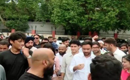 सीजेपी नेताओं ने संसद मार्ग थाने का घेराव किया, बोले- निशु आजाद के पिता को न्याय दिलाकर रहेंगे