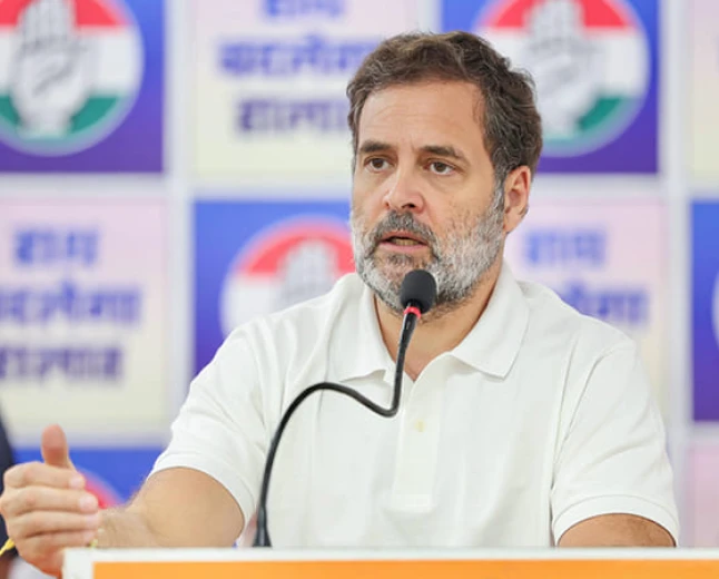 महाराष्ट्र में वोटर लिस्ट पर घमासान: राहुल गांधी का चुनाव आयोग पर हमला, बोले- ‘यह चुनाव आयोग नहीं, वोट चोरी आयोग’