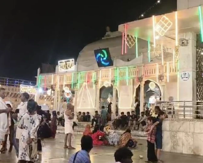 जन्माष्टमी: मथुरा में आज जन्मेंगे कन्हाई, नंदगांव में कल मनेगी जन्माष्टमी; बरसाना से आएंगे ग्वाल