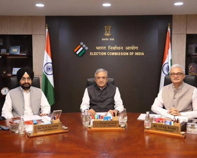 EC Clarifies SIR Decisions Were Unanimous, Eases Process for Voters Receiving Notices