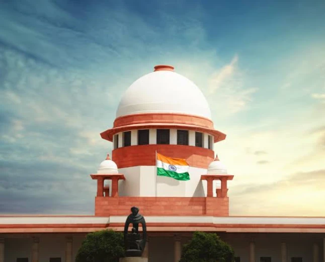 वंदे मातरम न गाने पर सजा नहीं? सुप्रीम कोर्ट ने केंद्र से मांगा जवाब, कहा- ‘कर्तव्यनिष्ठ आपत्तिकर्ता’ के अधिकारों पर दें ध्यान