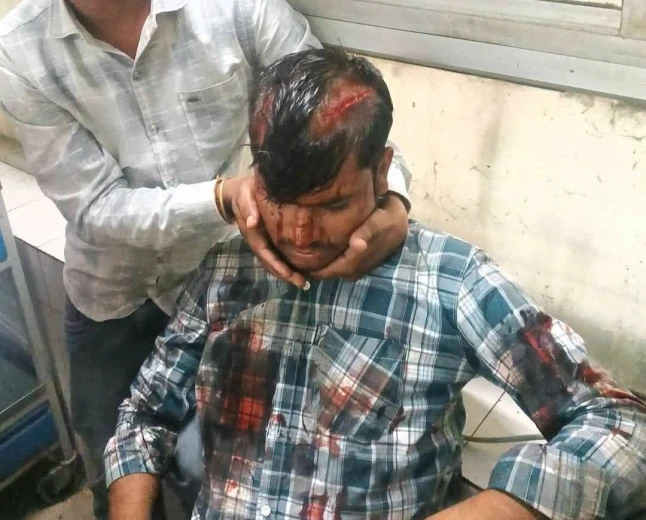 पत्रकार सत्यम मिश्र पर हमले की निंदा, दोषियों की तत्काल गिरफ्तारी की मांग