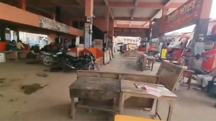 SARDAR PATEL BUS STAND LACKS BASIC AMENITIES