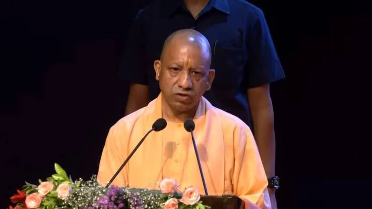 योगी का विपक्ष पर निशाना, बोले- देश को अराजकता और अलगाववाद में झोंकने की साजिश