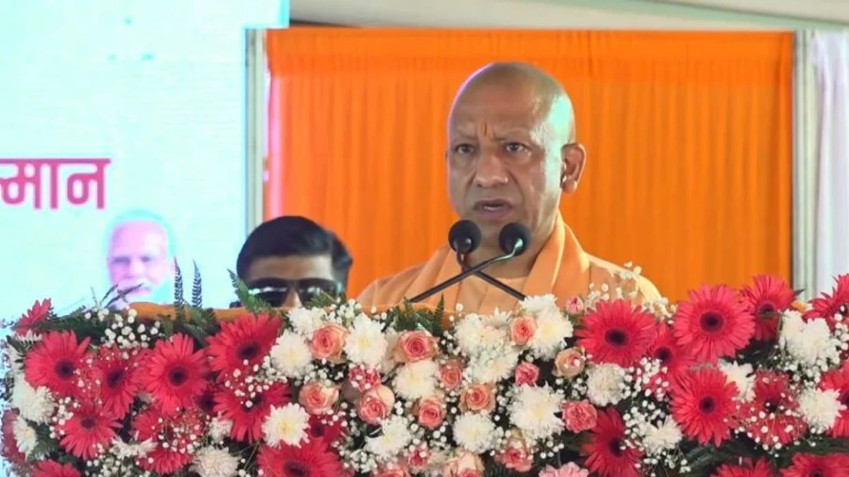 बरेली में सीएम योगी बोले- यूपी में सुरक्षा का माहौल, ग्राम प्रहरियों के मानदेय में बढ़ोतरी का ऐलान