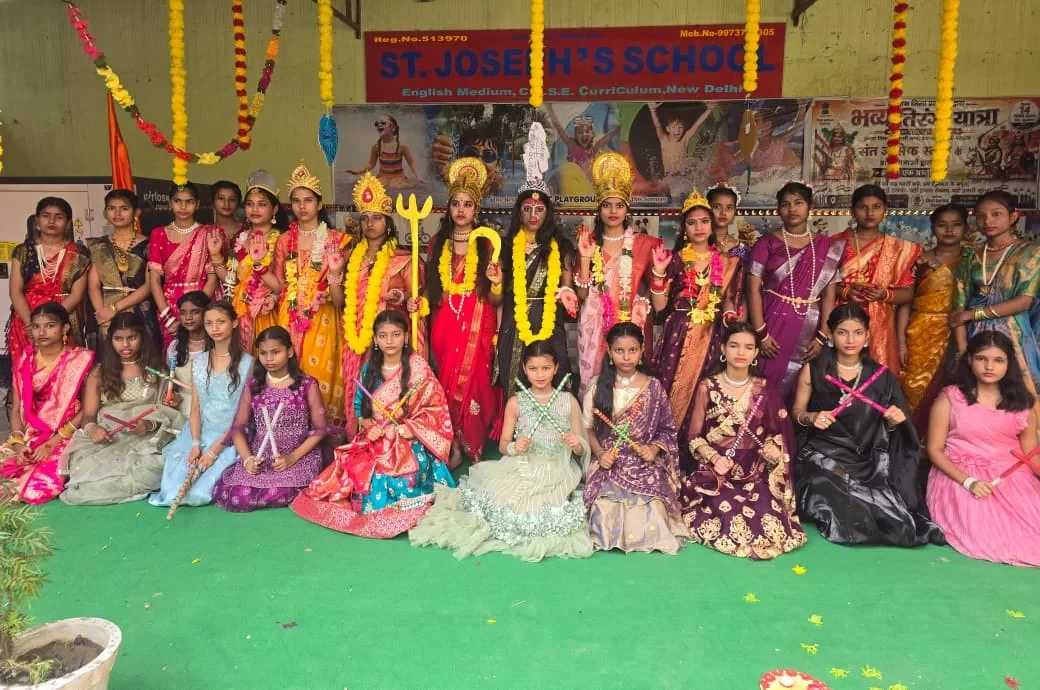 STUDENTS CAPTIVATED THE AUDIENCE