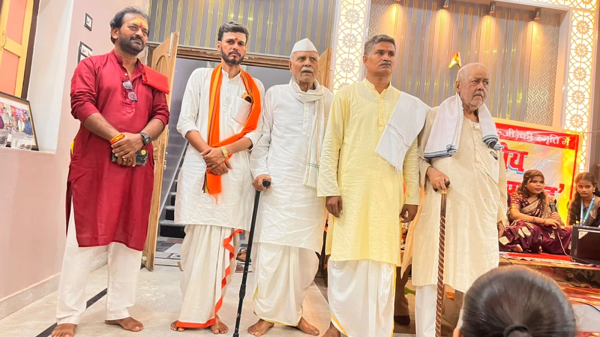 DEVANANDAN MISHRA FELICITATED WITH ‘LIBRARY OF BANDISHES