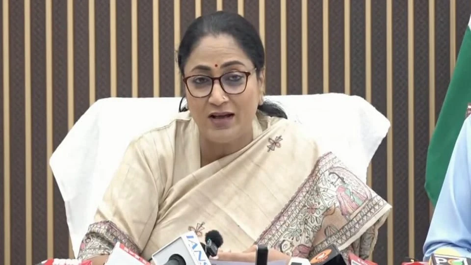 दिल्ली के विकास में केंद्र का सहयोग मिला, सीएम रेखा गुप्ता ने जताया पीएम मोदी का आभार