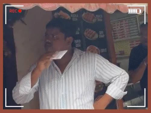 पढ़ाई का खर्च जुटाने के लिए खून बेच रहे छात्र, आर्थिक तंगी ने बढ़ाई मुश्किलें