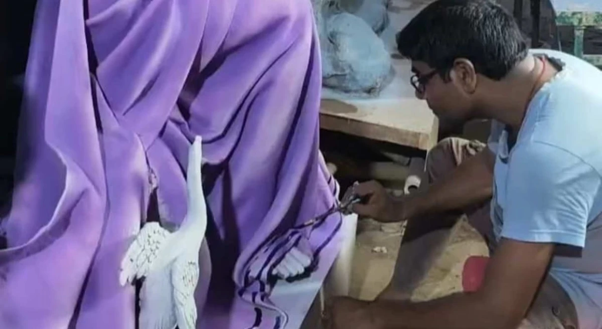 बिहार: दुर्गा पूजा पर बिजली विभाग अलर्ट, 24 घंटे बिजली आपूर्ति की तैयारी, पंडालों के पास हटेंगे नंगे तार