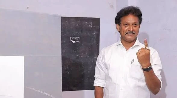 तमिलनाडु: 100 करोड़ के स्कूल घोटाले में पूर्व मंत्री अनबिल महेश गिरफ्तार