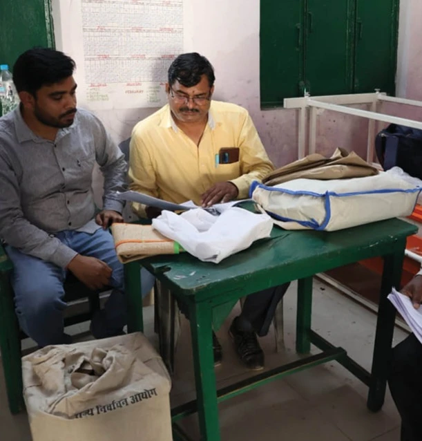 यूपी: विधान परिषद की 11 सीटों के लिए शुक्रवार को 14.81 लाख मतदाता करेंगे मतदान, 72 जिलों में चुनाव की तैयारियां पूरी
