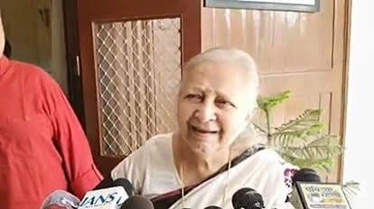 इंदौर के अधूरे प्रोजेक्ट पर ताई ने सीएम से की मुलाकात, बोलीं- नौकरी मांगने आई हूं
