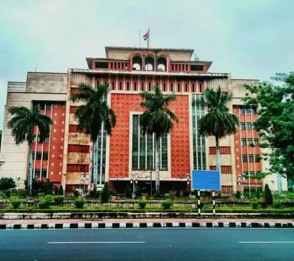 MP में बड़ी प्रशासनिक सर्जरी की तैयारी, 60 से ज्यादा SP और कलेक्टर्स के तबादले की आहट, कभी भी जारी हो सकती है सूची 