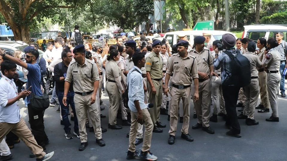 एसआईआर पर बवाल: जंतर-मंतर प्रदर्शन मामले में तीन एफआईआर, पुलिस ने दर्ज किया केस