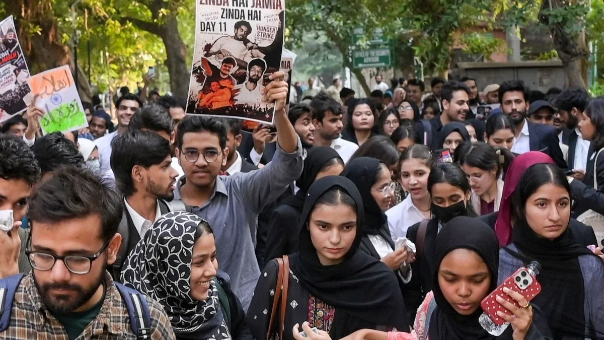 जामिया में प्रदर्शनकारी छात्रों को अंतिम नोटिस, कैंपस खाली करने का आदेश