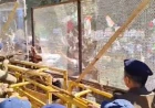 भराड़ीसैंण विधानसभा सत्र: बाहर विपक्ष का हंगामा, बैरियर तोड़ने पर वाटर कैनन का इस्तेमाल