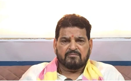 बृजभूषण सिंह को जवाब दाखिल करने के लिए एक सप्ताह की मोहलत, महिला पहलवानों ने दी है बरी किए जाने को चुनौती