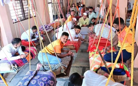 Satara Village Keeps 350-Year-Old Standing Navratri Tradition Alive