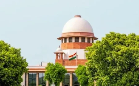 Supreme Court Issues Notice to Centre Over Privacy Law, Media Body Warns of Newsroom Shutdowns