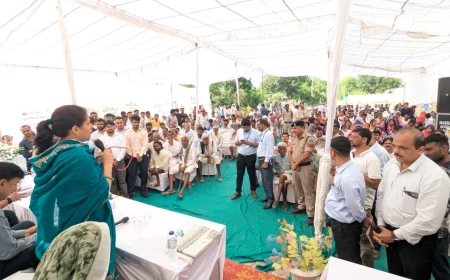 जनविश्वास अभियान के माध्यम से ग्रामीणों से सीधा संवाद